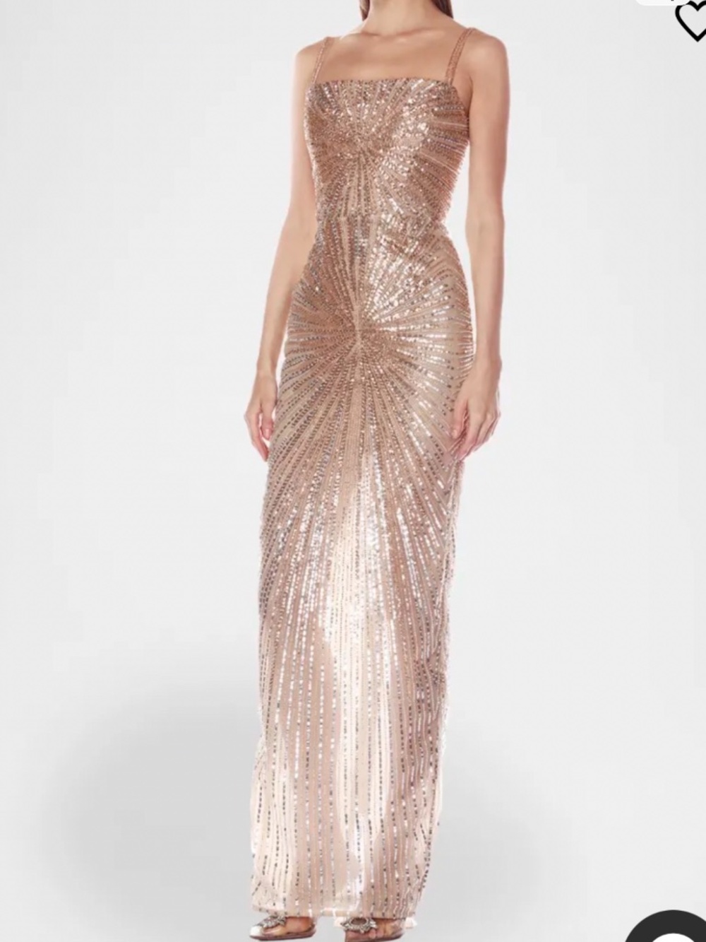 Bronx and Banco Dahlia gown